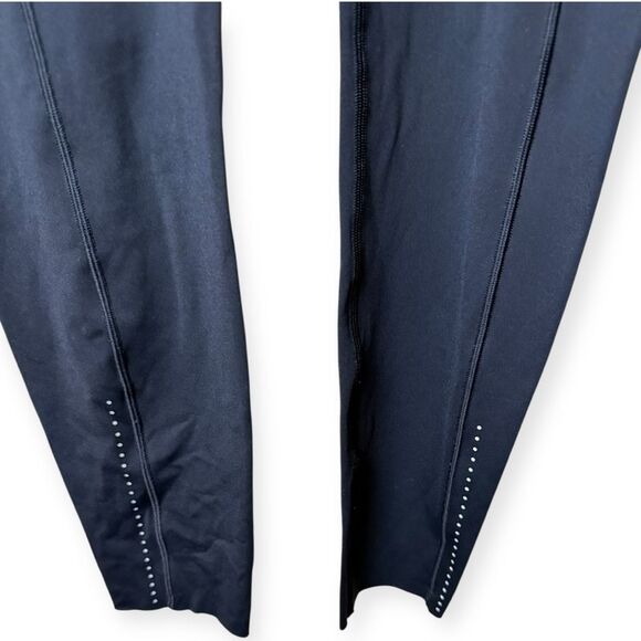 Lululemon Reflective Runners Leggings - Picture 3 of 5